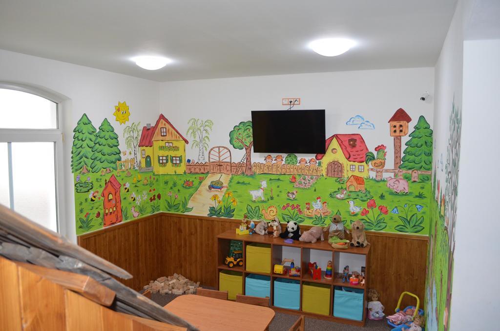 Hotel Na Statku 3*